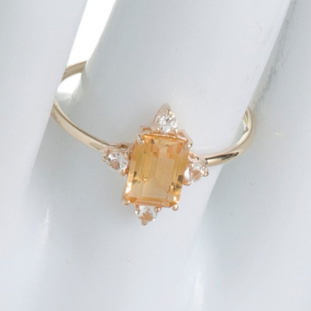 HIRAJULE Made In India 14kt Gold Madeira Citrine Ring - Picture 3 of 3